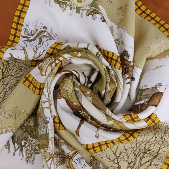 HERMES Scarf Muffler Carre90 LHIVER EN POSTE Mail Coach 100% Silk Ladies Mult... - Picture 2 of 4